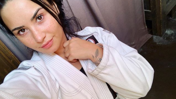 Demi Lovato remise de son overdose : en forme et amoureuse à Noël