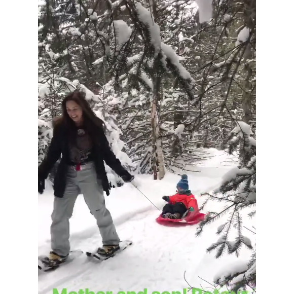 Natasha-St-Pier, "retour aux sources" avec son fils Bixente sur Instagram, le 6 janvier 2019.