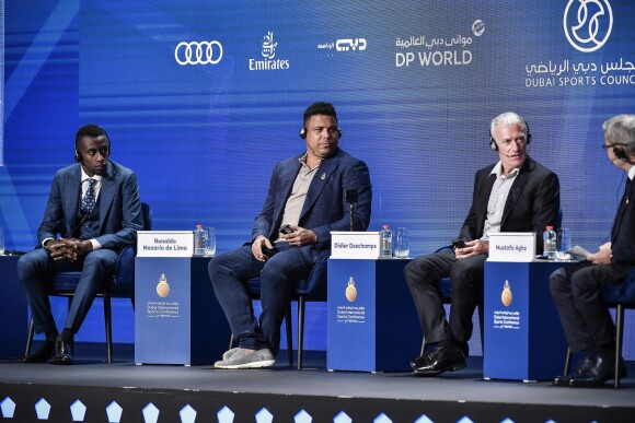 Blaise Matuidi, Ronaldo et Didier Deschamps lors de la 13e édition de la Dubai International Sports Conference le 2 janvier 2019.