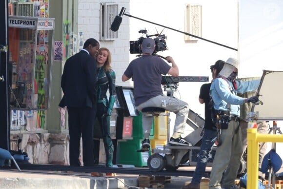 Exclusif - Brie Larson et Samuel L. Jackson sur le tournage de "Captain Marvel" à Los Angeles, le 28 avril 2018.