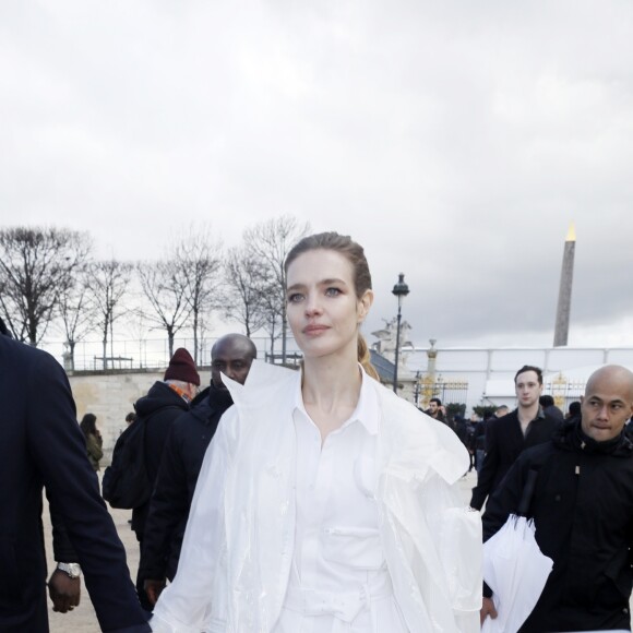 Antoine Arnault et sa compagne Natalia Vodianova au défilé homme automne-hiver 2019-2020 Louis Vuitton par Virgil Abloh à Paris. Le 17 janvier 2019 © CVS-Veeren / Bestimage