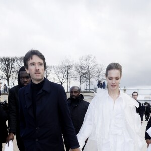 Antoine Arnault et sa compagne Natalia Vodianova au défilé homme automne-hiver 2019-2020 Louis Vuitton par Virgil Abloh à Paris. Le 17 janvier 2019 © CVS-Veeren / Bestimage