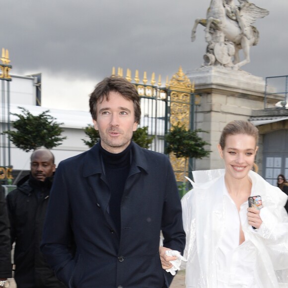 Antoine Arnault et sa compagne Natalia Vodianova au défilé homme automne-hiver 2019-2020 Louis Vuitton par Virgil Abloh à Paris. Le 17 janvier 2019 © CVS-Veeren / Bestimage