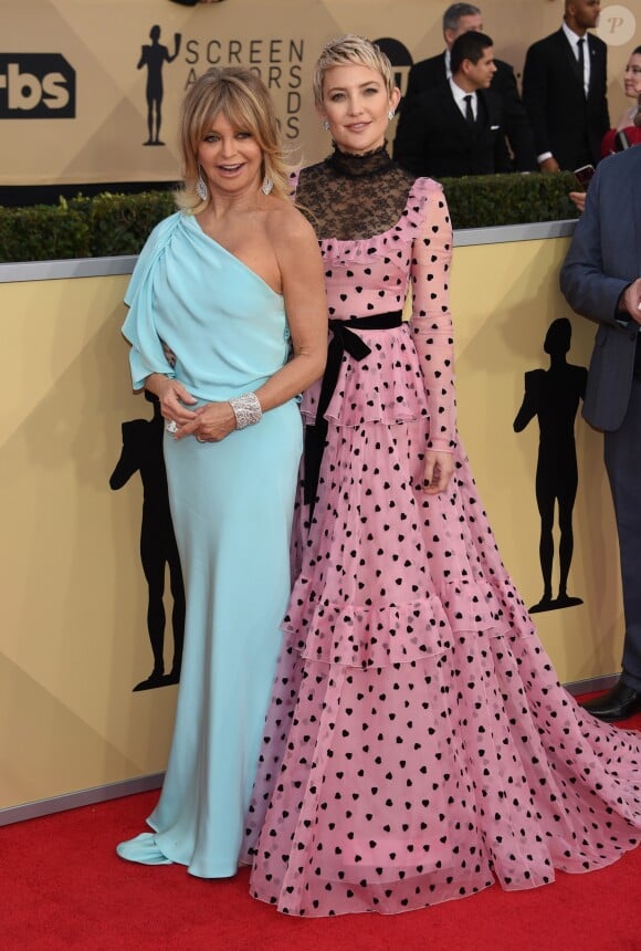 Goldie Hawn et sa fille Kate Hudson à la 24ème soirée annuelle des acteurs Guild awards à l'Auditorium Shrine à Los Angeles, le 21 janvier 2018 © Chris Delmas/Bestimage