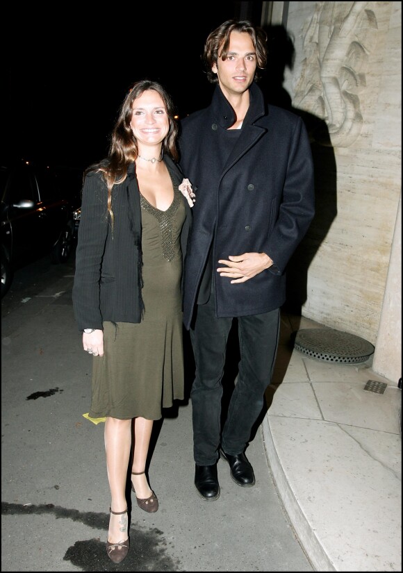 Emilie et David Jarre à Paris en 2004.