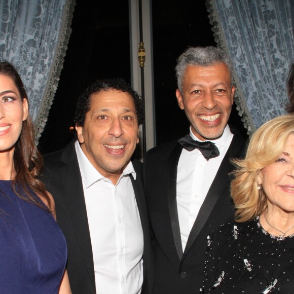 Rachid M'Barki et sa compagne, Samin, Nicoletta et son compagnon Jean-Christophe Molinier - Dîner de la 42ème édition du Prix The Best au cercle de l'union interaliée à Paris le 25 janvier 2019. © Philippe Baldini/Bestimage