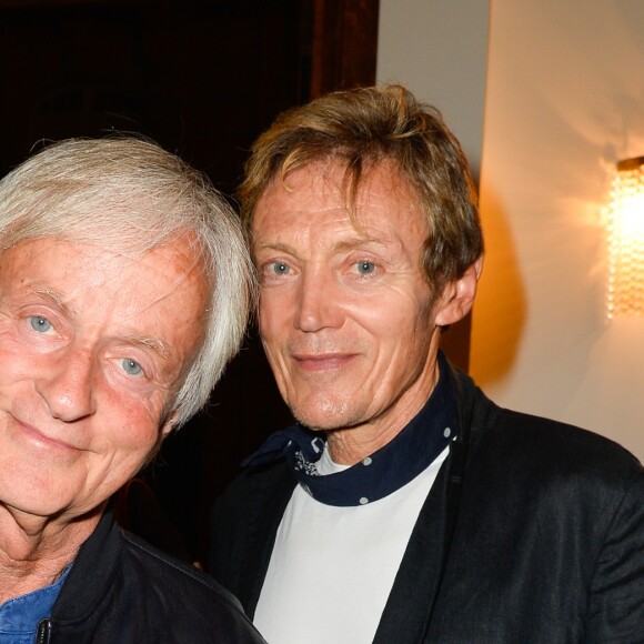 Semi-exclusif - Dave et son compagnon Patrick Loiseau - Inauguration du théâtre de la Tour Eiffel à Paris le 16 octobre 2017. © Coadic Guirec/Bestimage