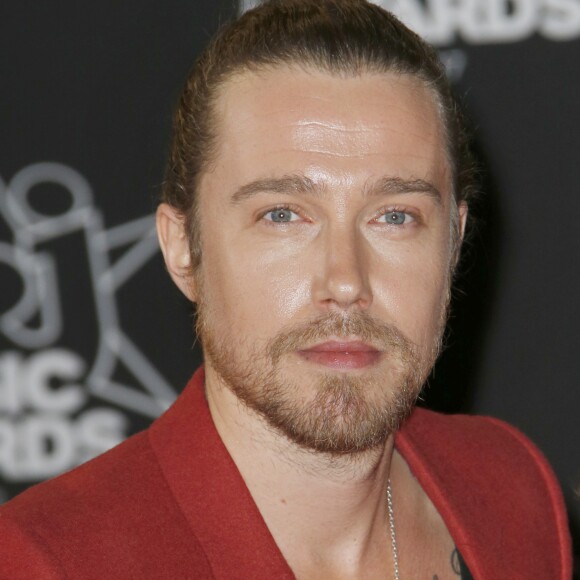 Julien Doré - 19e édition des NRJ Music Awards à Cannes le 4 novembre 2017. © Dominique Jacovides/Bestimage