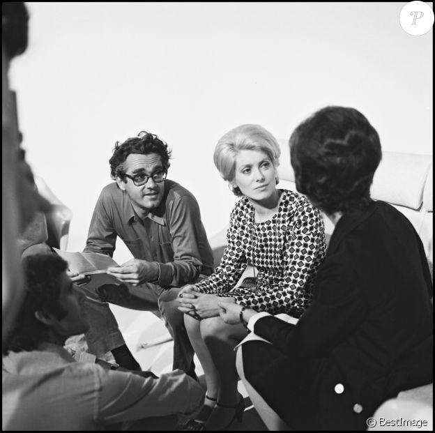 Archives - Michel Legrand et Catherine Deneuve sur un plateau d'émission de télévision.