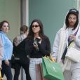 Kourtney Kardashian et Luka Sabbat font du shopping à Beverly Hills le 4 novembre 2018