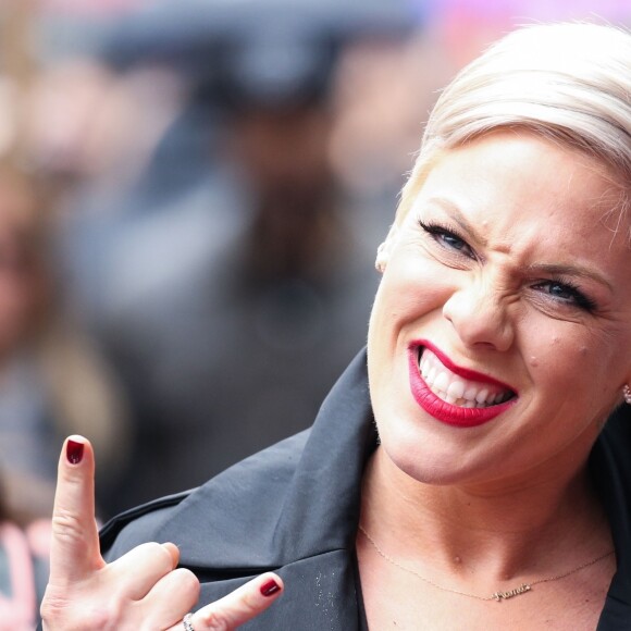 La chanteuse Pink (Alecia Beth Moore) reçoit son étoile sur le Walk of Fame à Hollywood, Los Angeles, le 5 février 2019.