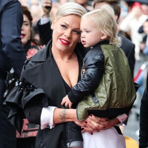 La chanteuse Pink (Alecia Beth Moore) reçoit son étoile sur le Walk of Fame à Hollywood, Los Angeles, le 5 février 2019.