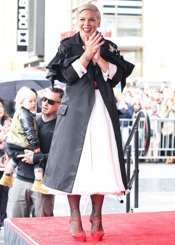 La chanteuse Pink (Alecia Beth Moore) reçoit son étoile sur le Walk of Fame à Hollywood, Los Angeles, le 5 février 2019.