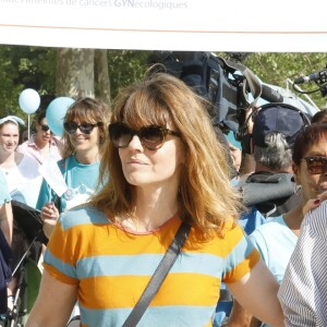 Exclusif - Gwendoline Hamon, Justine Fraioli - Marche pour l'association "Imagyn" (Initiative des MAlades atteintes de cancers GYNécologiques) lors de la journée mondiale du cancer de l'ovaire à Paris le 8 Mai 2018.