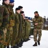 Le prince Harry, duc de Sussex, assiste à des manoeuvres militaires par grand froid à l'occasion des 50 ans du Commando Helicopter Force à Bardufoss, Norvège le 14 février 2019.