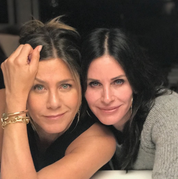 Courteney Cox a souhaité un joyeux anniversaire (50 ans) à son amie Jennifer Aniston. Février 2019.