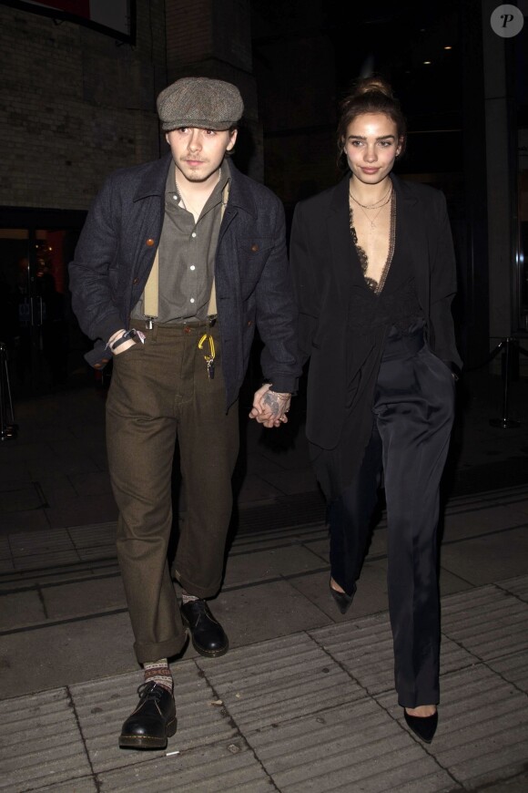 Brooklyn Beckham et sa compagne Hana Cross à la sortie de la la soirée "Fabulous Fund Fair" au The Roundhouse à Londres, le 18 février 2019.