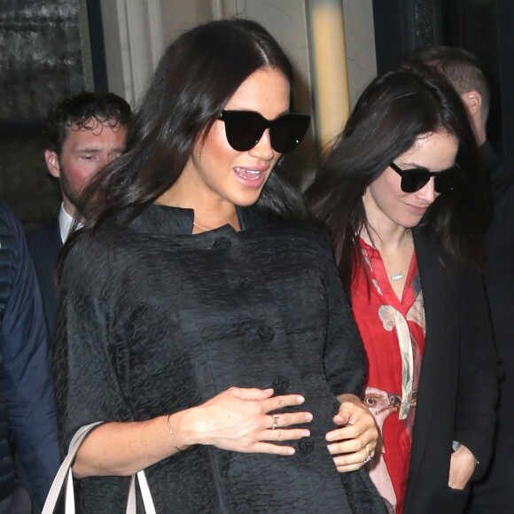 Meghan Markle, duchesse de Sussex, enceinte, est allée déjeuner avec son amie Abigail Spencer au restaurant de l'hôtel Surrey à New York City, New York, Etats-Unis, le 19 février 2019.