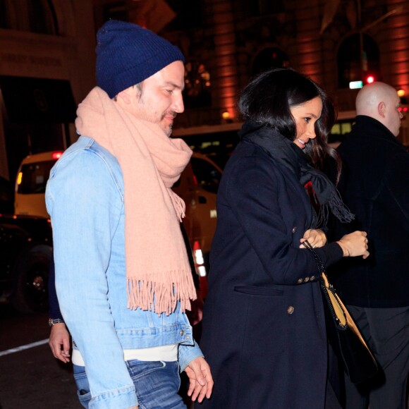 Meghan Markle, duchesse de Sussex, enceinte, arrive pour dîner avec son ami Markus Anderson au restaurant The Polo Bar dans le quartier de Upper East Side à New York City, New York, Etats-Unis, le 19 février 2019.