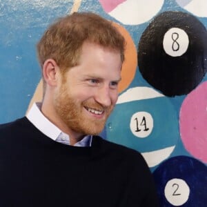 Le prince Harry, duc de Sussex, a rencontré les membres et les volontaires du centre "Streatham Youth and Community Trust's John Corfield" à Londres. Le 19 février 2019