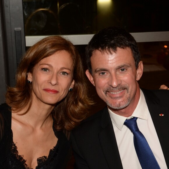 Manuel Valls et sa femme Anne Gravoin - Cérémonie de clôture de la 4ème édition le Festival du Cinéma et Musique de Film de La Baule le 12 novembre 2017. © Rachid Bellak/Bestimage