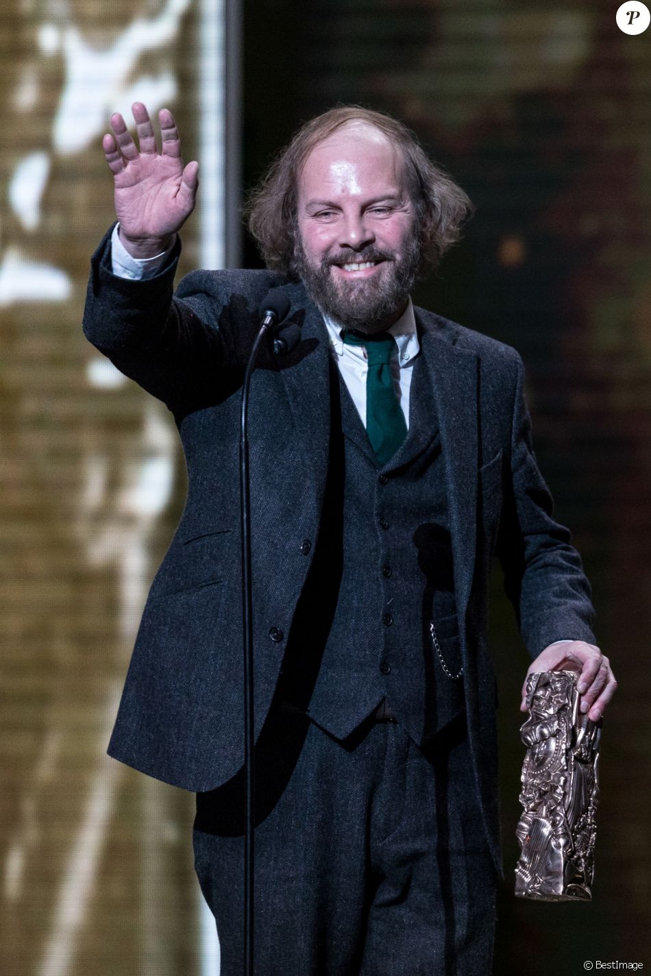 César Du Meilleur Acteur Dans Un Second Rôle Philippe Katerine a reçu le César du meilleur acteur dans un second
