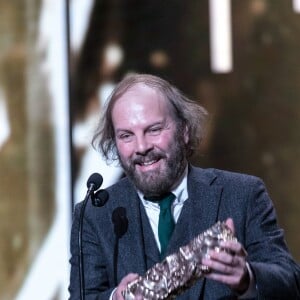 Philippe Katerine a reçu le César du meilleur acteur dans un second rôle pour le film Le Grand Bain lors de la 44e cérémonie des César à la salle Pleyel à Paris le 22 février 2019 © Borde-Jacovides / Bestimage