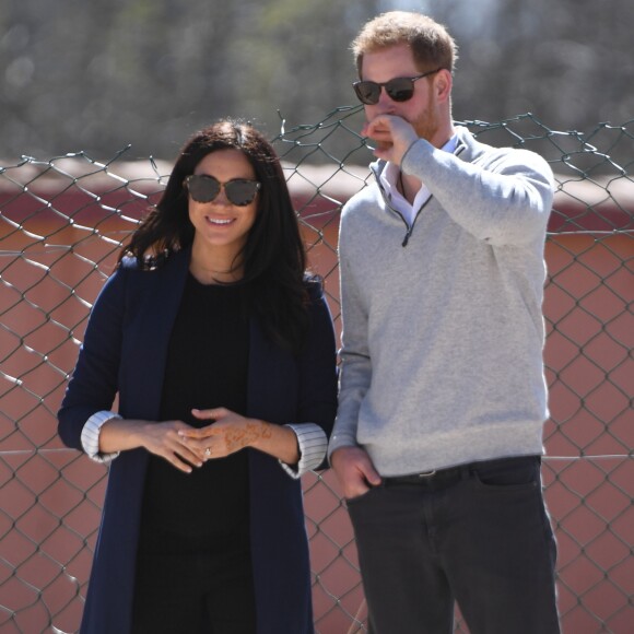 Le prince Harry, duc de Sussex, et Meghan Markle, duchesse de Sussex, enceinte, visitent le "Lycée Qualifiant Grand Atlas" dans le cadre de leur voyage officiel au Maroc, le 24 février 2019.  The Duke and Duchess visit the local Secondary School meeting students and teachers. Morocco, February 24th, 2019.24/02/2019 - Asni