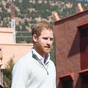 Le prince Harry, duc de Sussex, et Meghan Markle, duchesse de Sussex, enceinte, visitent le "Lycée Qualifiant Grand Atlas" dans le cadre de leur voyage officiel au Maroc, le 24 février 2019.  The Duke and Duchess visit the local Secondary School meeting students and teachers. Morocco, February 24th, 2019.24/02/2019 - Asni