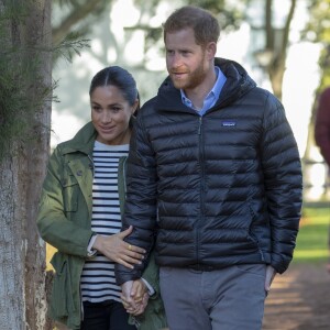 Le prince Harry, duc de Sussex et Meghan Markle (enceinte), duchesse de Sussex en visite à la Fédération Royale Marocaine de Sports Equestres à Rabat, lors de leur voyage officiel au Maroc. Le 25 février 2019