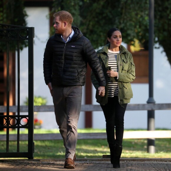 Le prince Harry, duc de Sussex et Meghan Markle (enceinte), duchesse de Sussex en visite à la Fédération Royale Marocaine de Sports Equestres à Rabat, lors de leur voyage officiel au Maroc. Le 25 février 2019