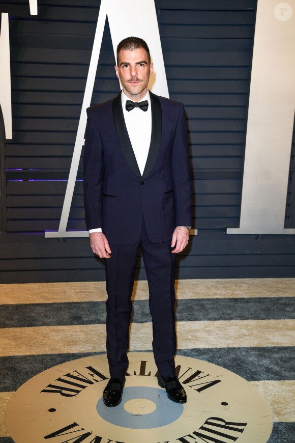 Zachary Quinto à la soirée Vanity Fair pour les Oscars à Los Angeles, le 24 février 2019.