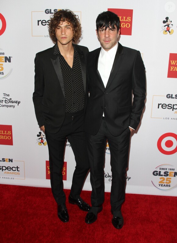 Zachary Quinto et Miles McMillan aux GLSEN Awards à l'hôtel Wilshire de Beverly Hills le 23 octobre 2015.