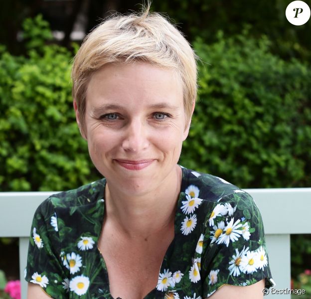 Clémentine Autain se livre sur Dominique Laffin, sa mère actrice morte