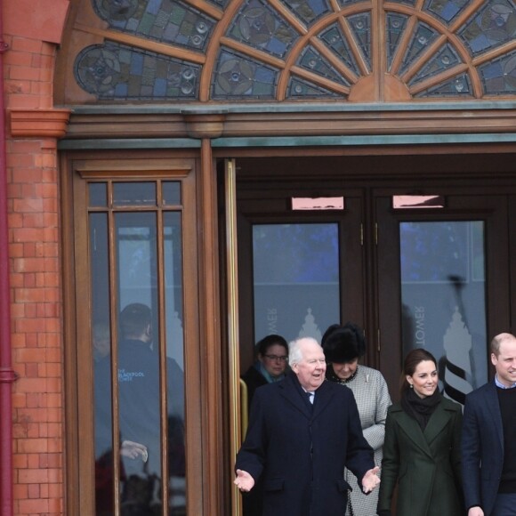 Le prince William, duc de Cambridge, et Kate Catherine Middleton, duchesse de Cambridge, à la sortie de la Blackpool Tower à Blackpool. Le 6 mars 2019