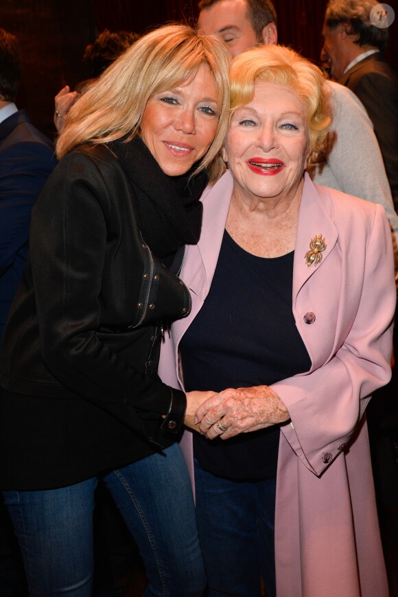 Exclusif - Brigitte Macron et Line Renaud - Représentation de la pièce "Pleins Feux" au théâtre Hébertot à Paris le 2 février 2017. © Coadic Guirec/Bestimage