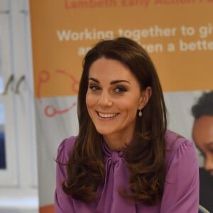 Catherine (Kate) Middleton, duchesse de Cambridge visite le centre Henry Fawcett pour enfants à Londres le 12 mars 2019.