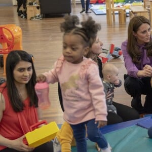 Catherine (Kate) Middleton, duchesse de Cambridge visite le centre Henry Fawcett pour enfants à Londres le 12 mars 2019.