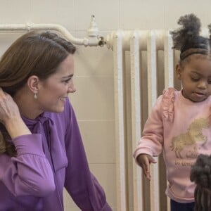 Catherine (Kate) Middleton, duchesse de Cambridge visite le centre Henry Fawcett pour enfants à Londres le 12 mars 2019.