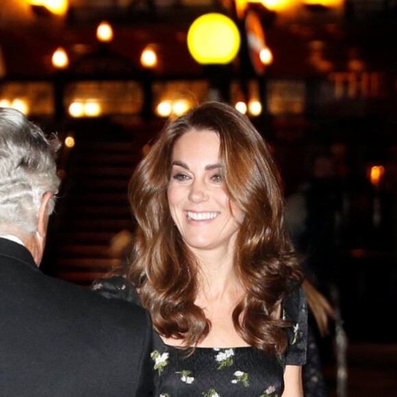La duchesse Catherine de Cambridge (Kate Middleton), en robe Alexander McQueen, à la National Portrait Gallery lors du gala du musée "Inspiring People", le 12 mars 2019 à Londres.