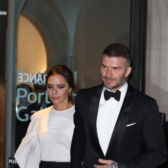 Victoria Beckham et son mari David assistaient le 12 mars 2019 à Londres au gala de bienfaisance de la National Portrait Gallery pour la rénovation du musée, événement baptisé "Inspiring People".