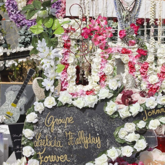 Exclusif - Sépulture fleurie de Johnny Hallyday au cimetière marin de Lorient à Saint-Barthélemy, le 16 février 2019.