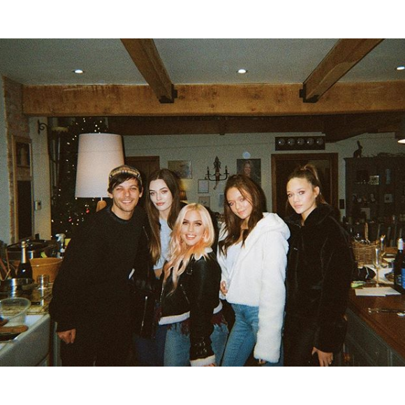Félicité Tomlinson, la petite soeur du chanteur britannique Louis Tomlinson, est morte à seulement 18 ans, ce 13 mars 2019.