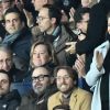 Camille Combal, Ophelie Meunier et son mari Mathieu Vergne dans les tribunes du parc des Princes lors du match de football de ligue 1, opposant le Paris Saint-Germain (PSG) contre l'Olympique de Marseille (OM) à Paris, France, le 17 mars 2019. Le PSG a gagné 3-1.