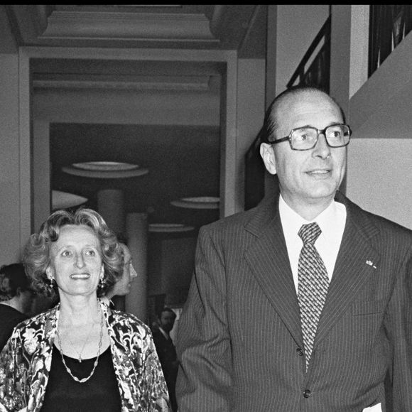 Jacques Chirac et sa femme Bernadette en soirée en 1979.