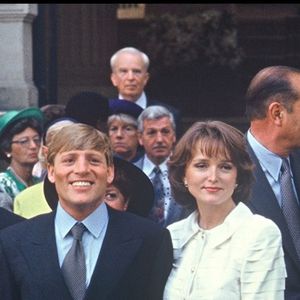 Bernadette et Jacques Chirac au mariage de leur fille Claude Chirac avec Philippe Habert à Neuilly en 1992. Nicolas Sarkozy, témoin de Claude Chirac.