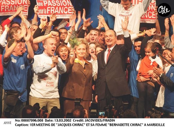 Meeting de Jacques Chirac avec Bernadette à Marseille, en 2002.