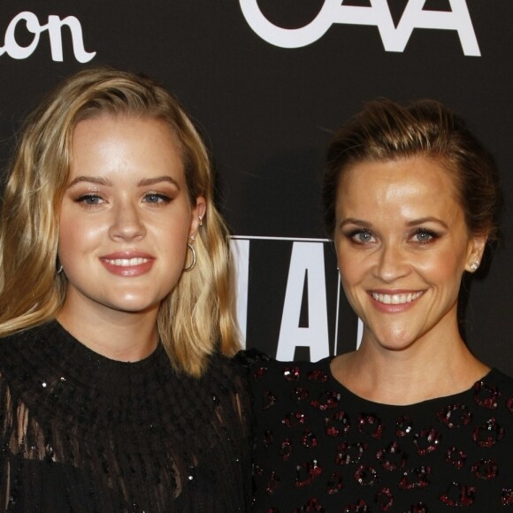 Ava Phillippe avec sa mère Reese Witherspoon lors de la soirée L.A. Dance Project à Los Angeles le 20 octobre 2018.