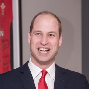 Le prince William, duc de Cambridge, inaugure la brasserie Brains à Cardiff avant d'assister au match de rugby Pays de Galles/Irlande, le 16 mars 2019.