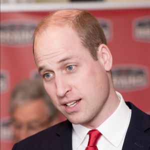 Le prince William, duc de Cambridge, inaugure la brasserie Brains à Cardiff avant d'assister au match de rugby Pays de Galles/Irlande, le 16 mars 2019.